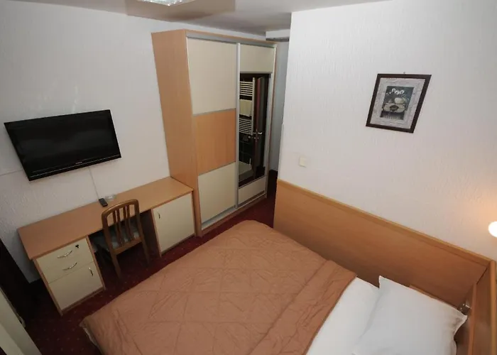 Golden Card 3* Banja Luka